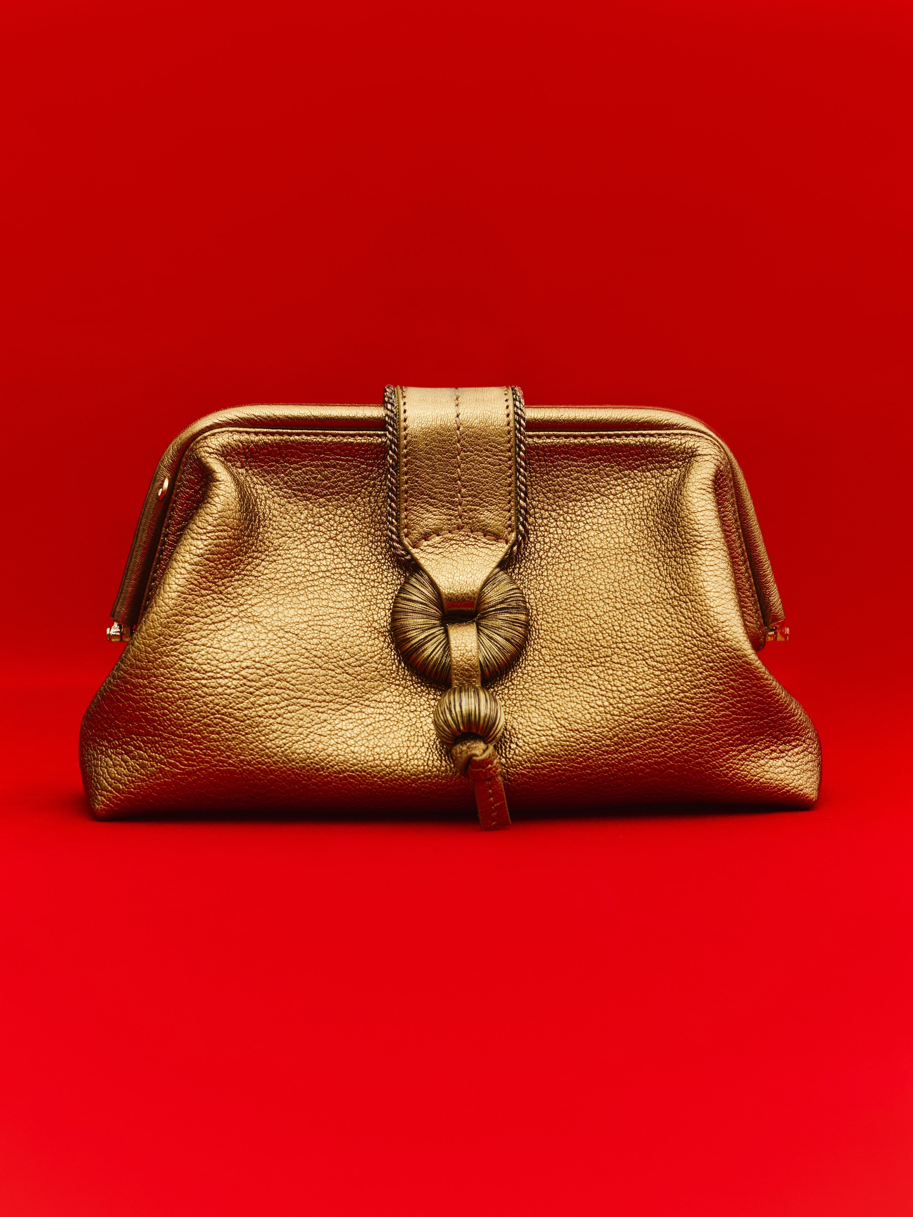Boho Chic Bronz El Çantası
